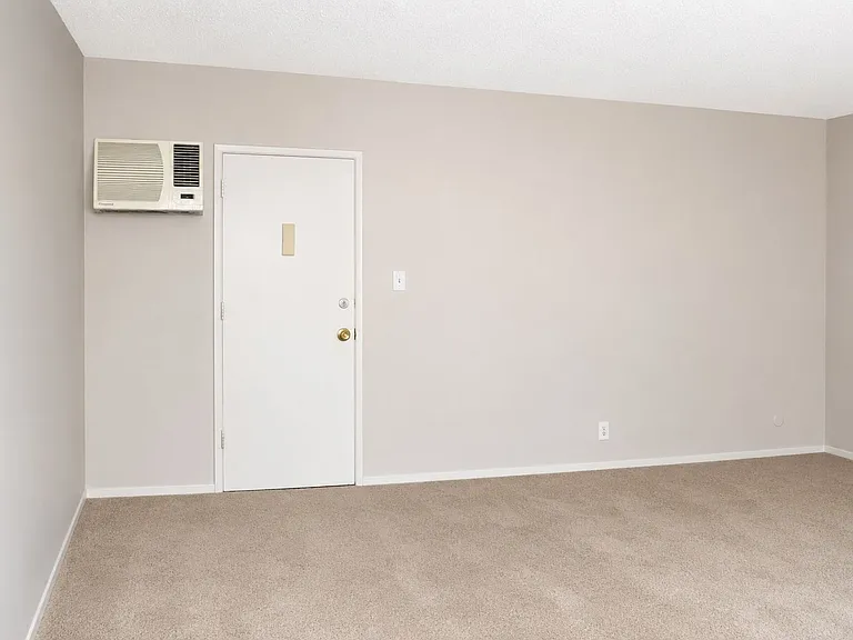 15120 Victory, LLC — Photo 23