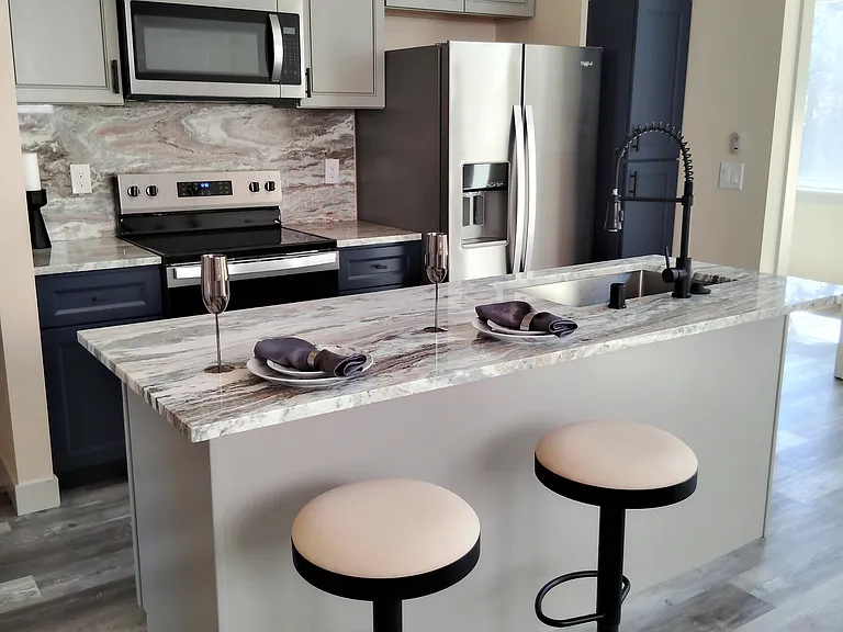 563 Sunset Ave NE — Photo 7