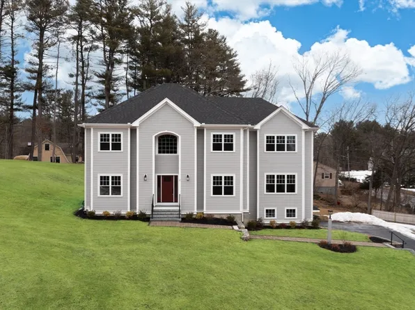 1 Woodcutter Rd, North Reading, MA 01864