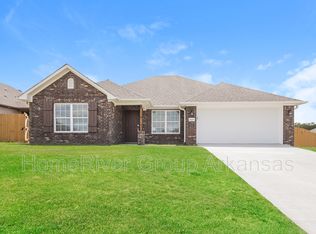 2025 Misti Woods St, Gentry, AR 72734
