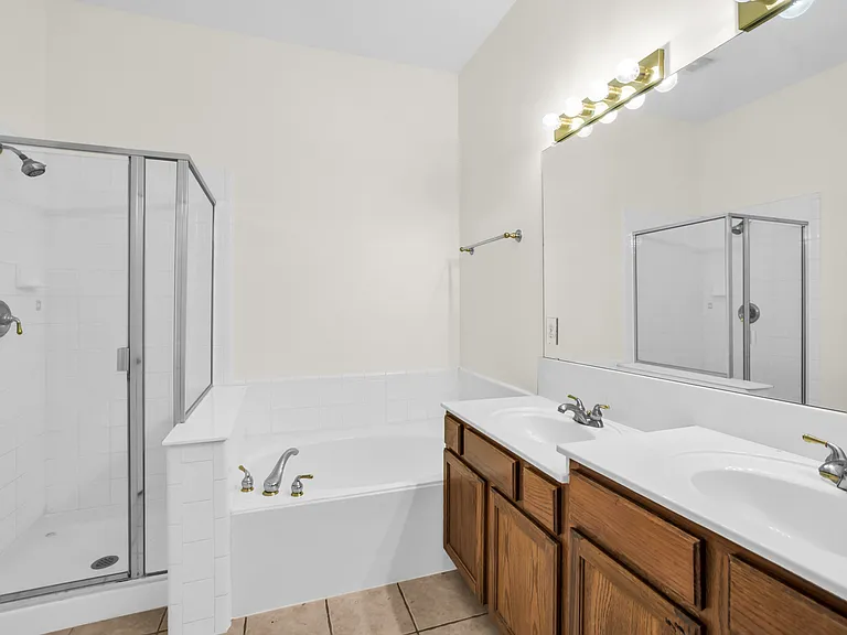 11342 Mansfield Dr — Photo 19