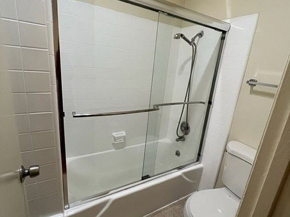 5th image of 446 W Elk Ave APT 10