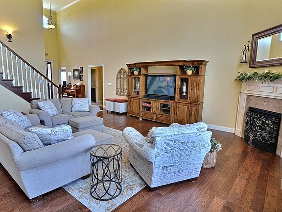 5th image of 5199 Flowermound Dr