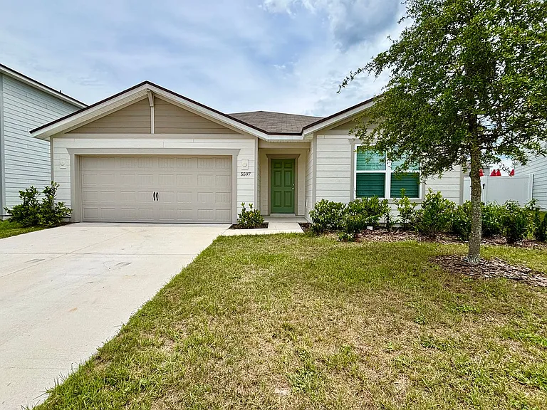 5597 Bullseye Cir — Photo 1