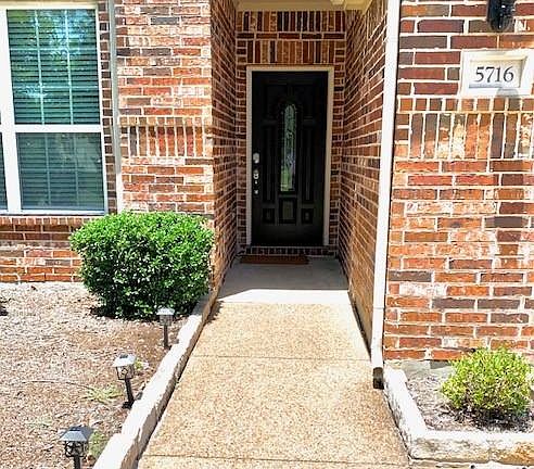 2nd image of 5716 King Forest Ln