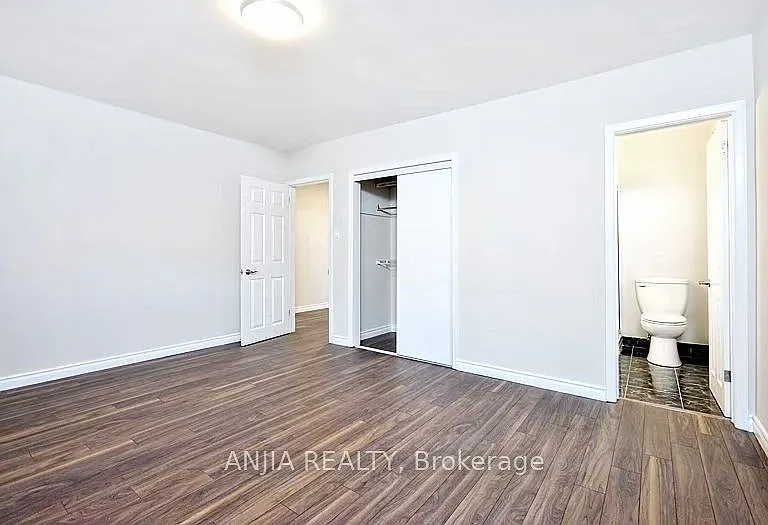 80 Alamosa Dr #UPPER — Photo 13