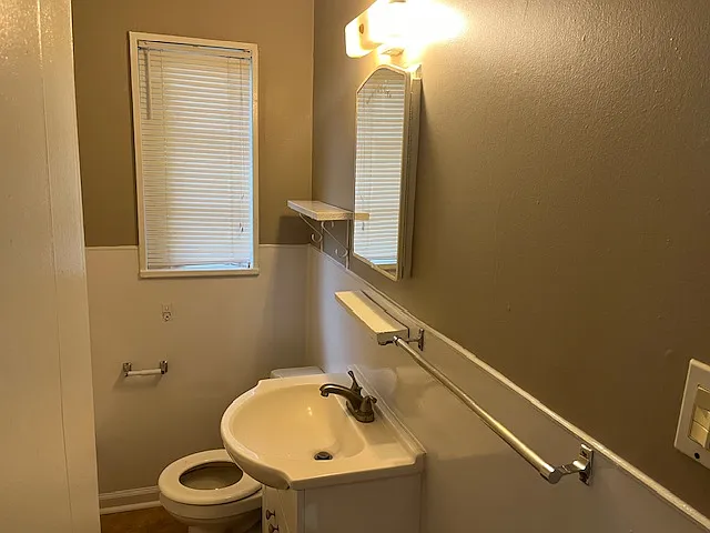 5125A Valley Stream Rd #A — Photo 15