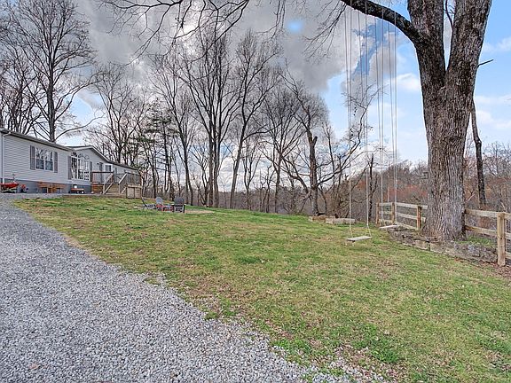 4th image of 238 Little Indian Creek Rd