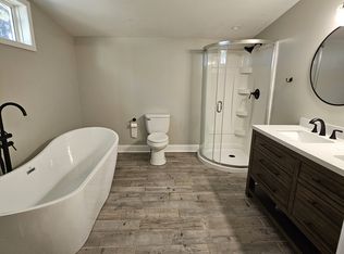 59070 Elm Rd, Mishawaka, IN 46544