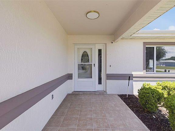 2nd image of 6118 SW 100th Loop