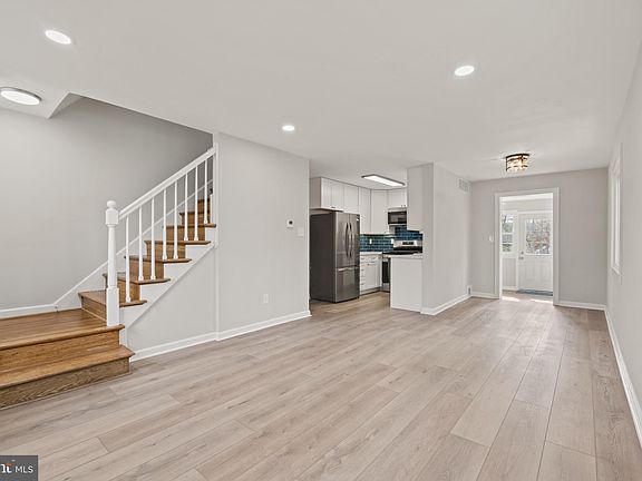 4th image of 4308 Vermont Ave
