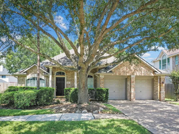 9719 Hawkins Ln, Missouri City, TX 77459