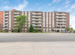 Granada Apartments, Hamilton, ON L9A 2H7