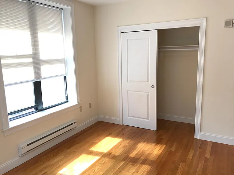 40 Harrison Ave #3B — Photo 2