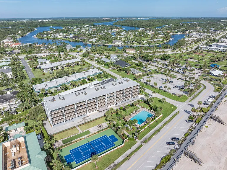 4141 Ocean Dr #403 — Photo 35