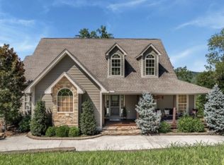 145 High Bridge Dr, Smithville, TN 37166
