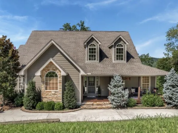 145 High Bridge Dr, Smithville, TN 37166