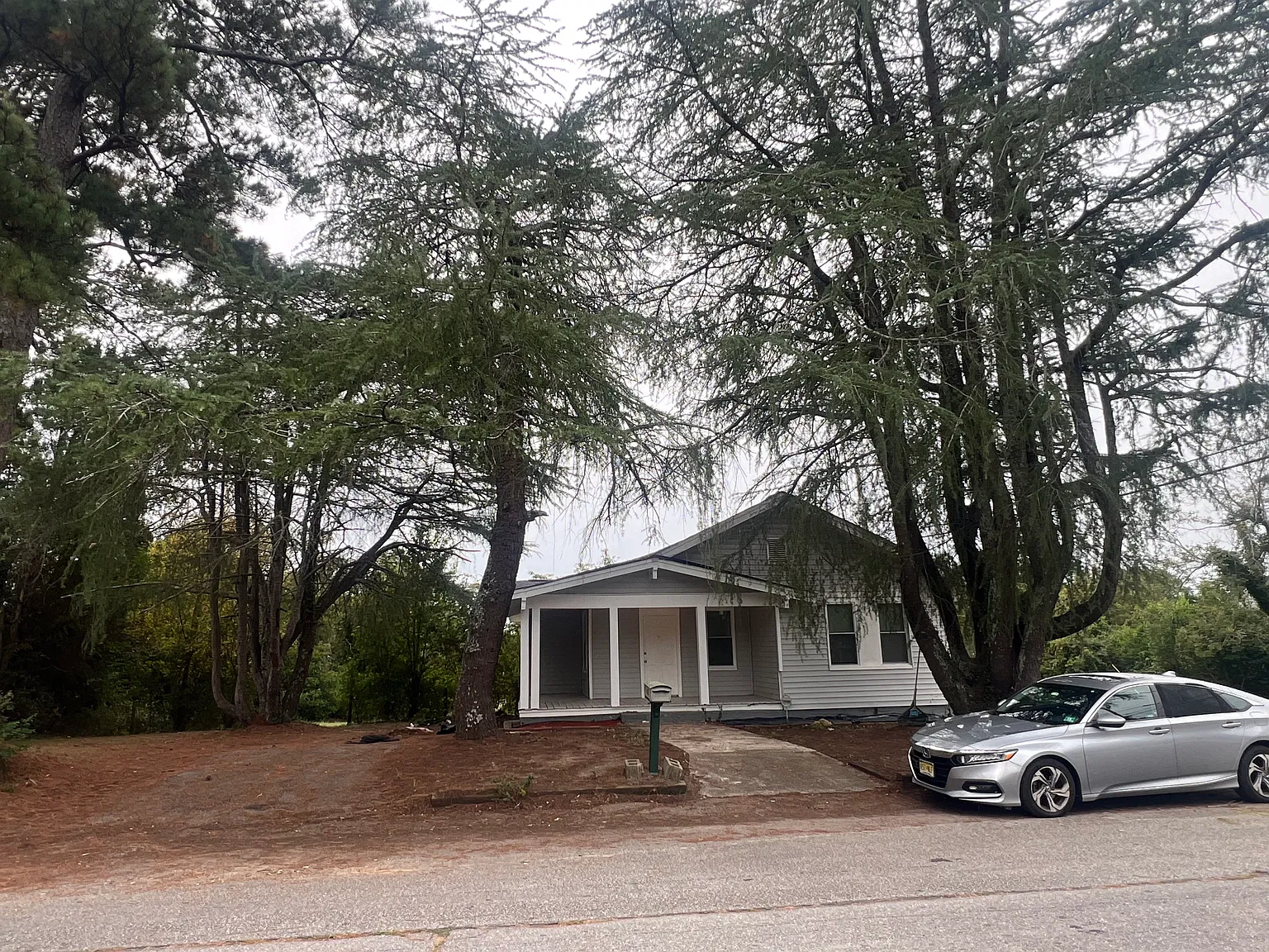 400 Hillcrest Ave — Photo 4