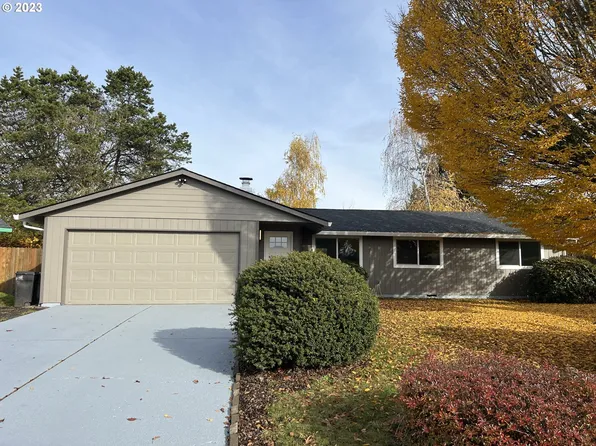 580 S 22nd Ct, Cornelius, OR 97113