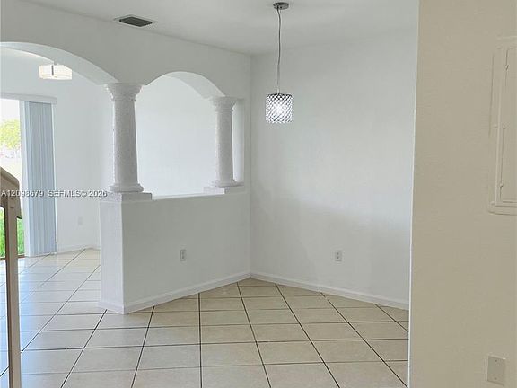 3rd image of 2847 SE 15th Rd #80