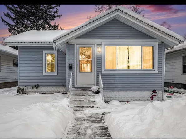 1709 Wood St, Elkhart, IN 46516