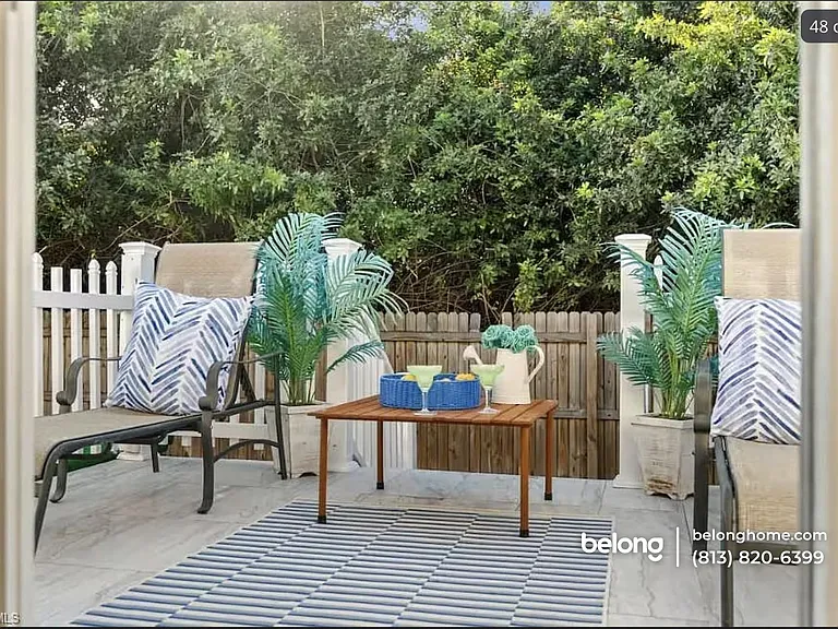 2715 Lee St — Photo 3
