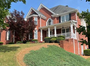 689 Pathview Ct, Dacula, GA 30019