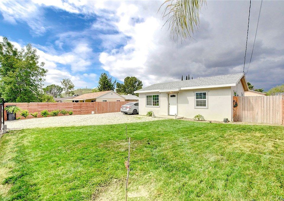 1st image of 4230 Cedar Dr