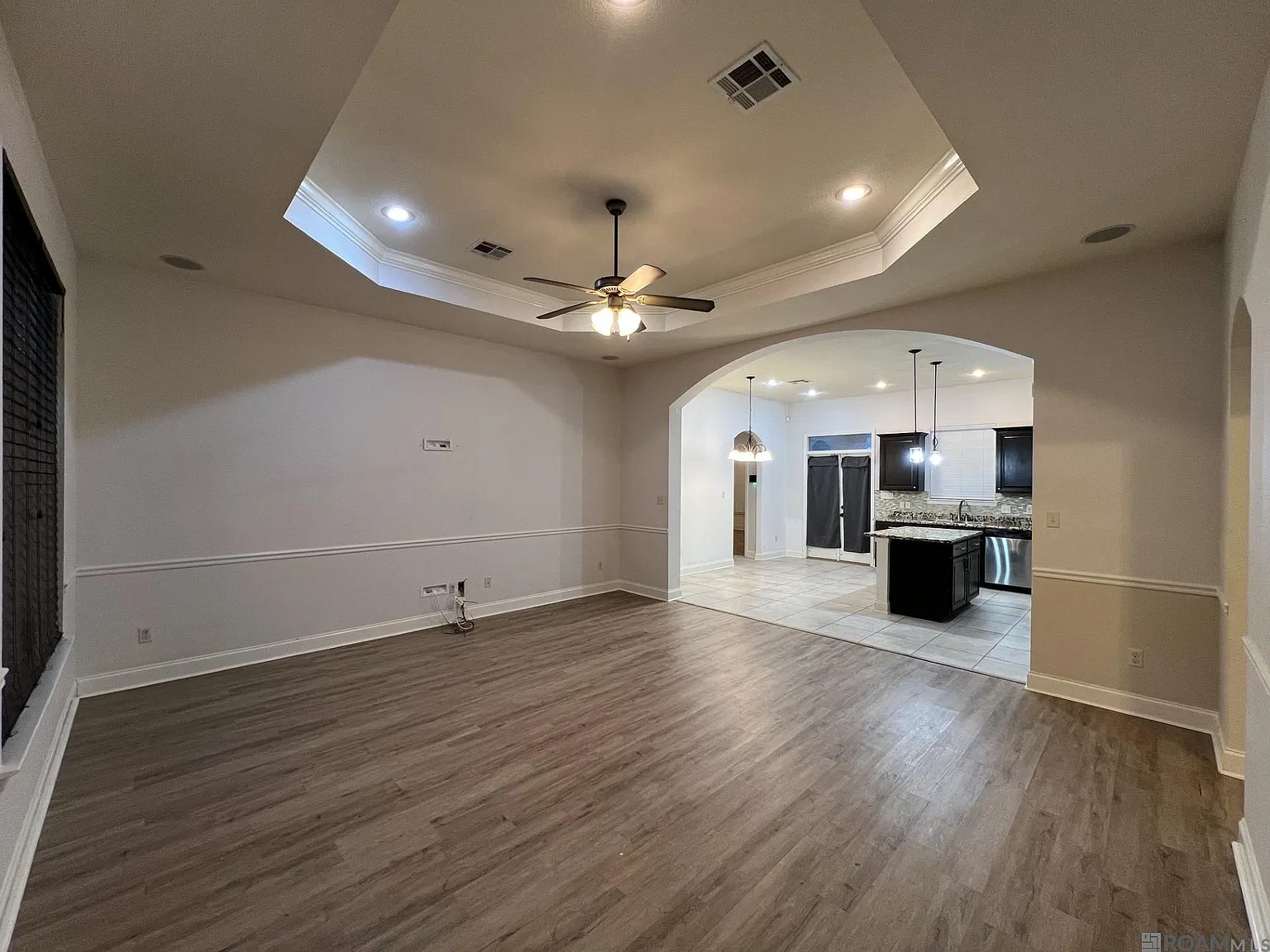 3 bed, 1450 sqft, $1,900 — Photo 4