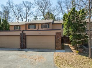 4757 Spring Cir, Minnetonka, MN 55345