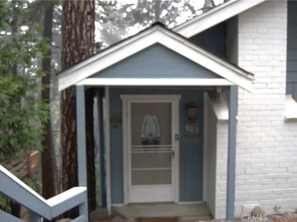807 Sierra Vista Dr, Twin Peaks, CA 92391