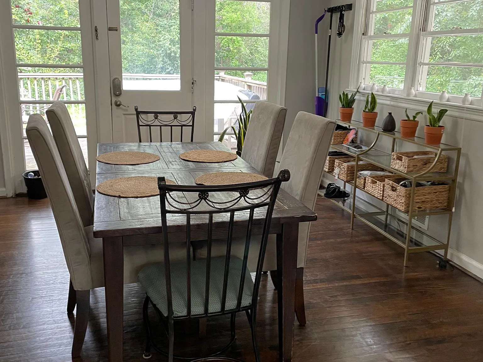 3 bed, 1450 sqft, $2,950 — Photo 1