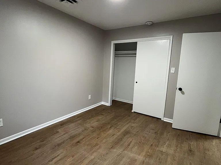 254 Lake Dr #6 — Photo 10