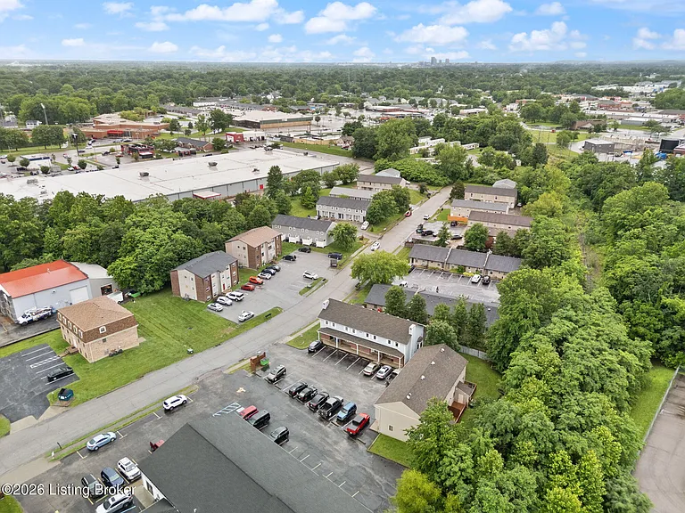 3509 Tabor Ct #7 — Photo 33