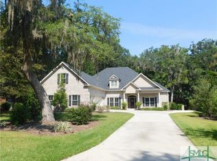300 Shadow Moss Cir, Richmond Hill, GA 31324