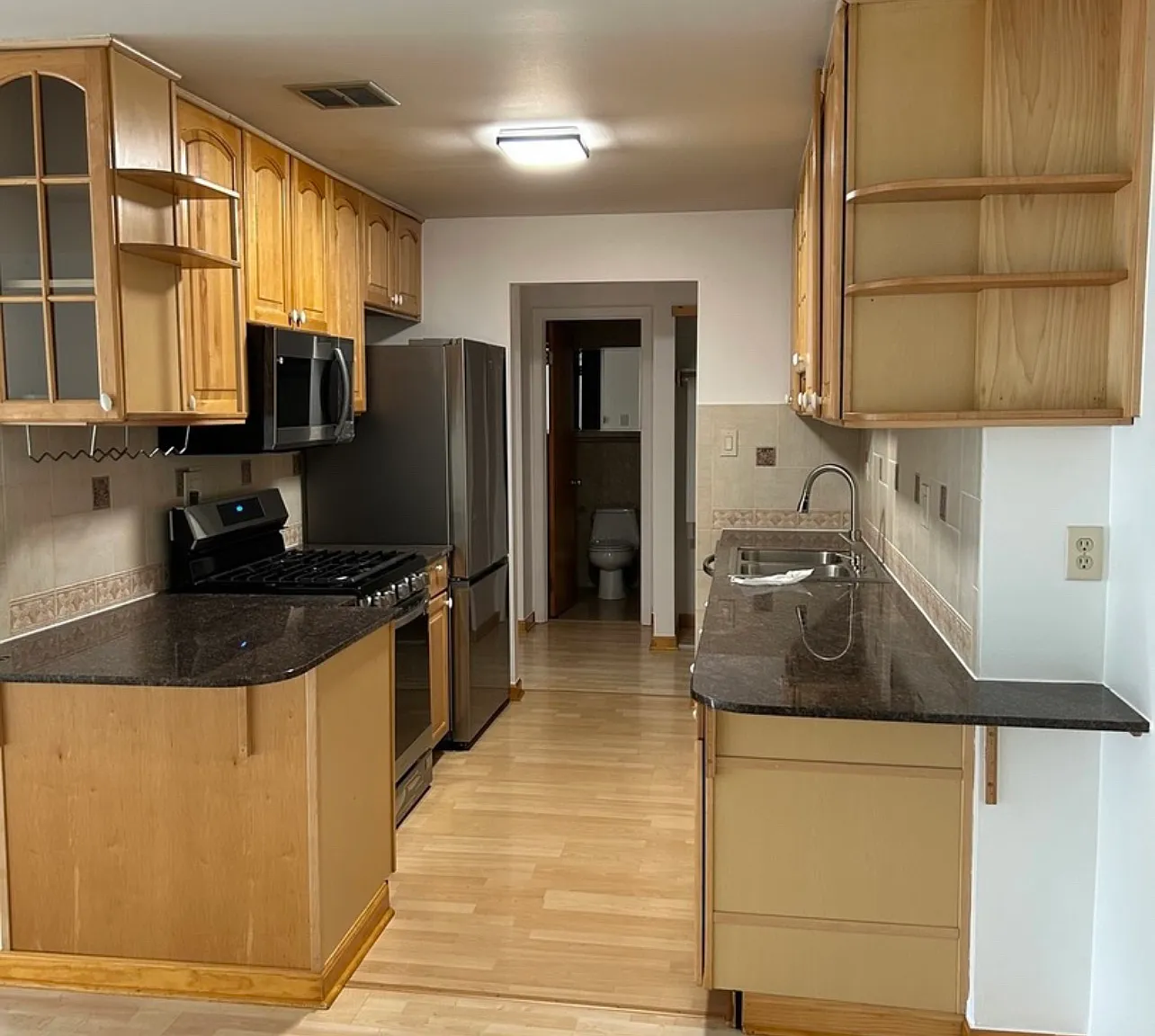 8974 N Western Ave — Photo 3