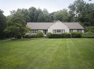 49 Holly Ln, Darien, CT 06820
