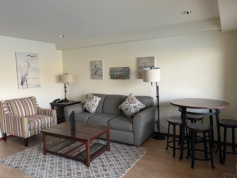 322 W Woodin Ave #636-1 — Photo 7