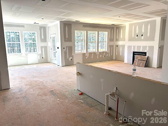 4th image of 4329 Camden Glen Rd #182