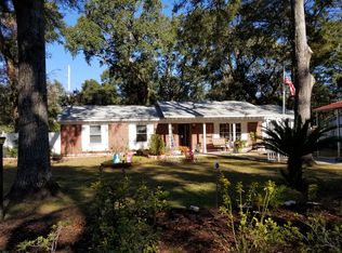 3 Oakwood Dr, Beaufort, SC 29907