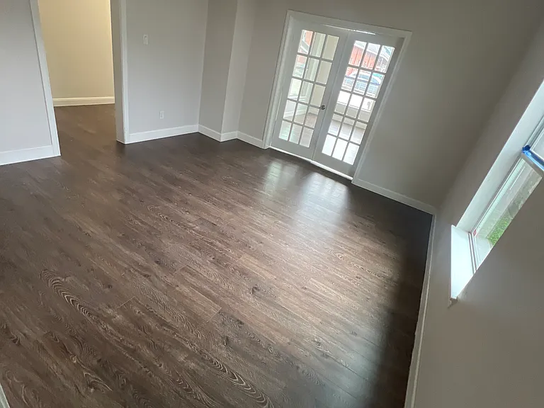 2305 Lorraine St — Photo 14