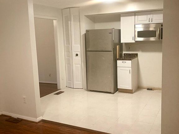 4th image of 14123 Honey Hill Ct