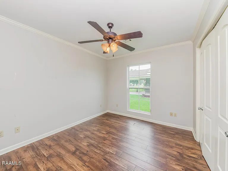 1029A Gary Dr — Photo 6