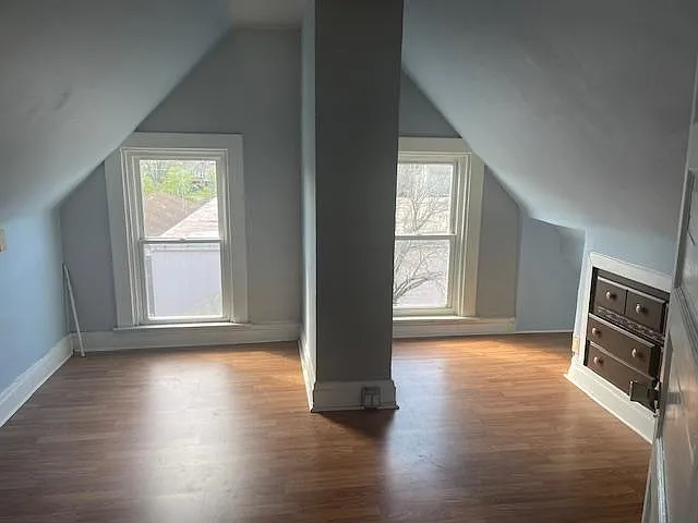 7523 Roslyn St #2 — Photo 15