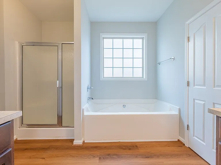 4525 Village Ct — Photo 17
