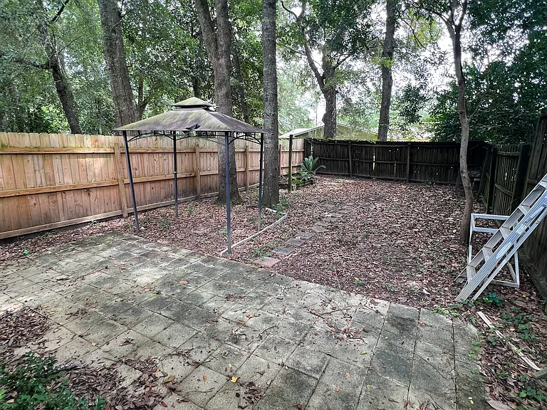 Nugget Ln — Photo 25