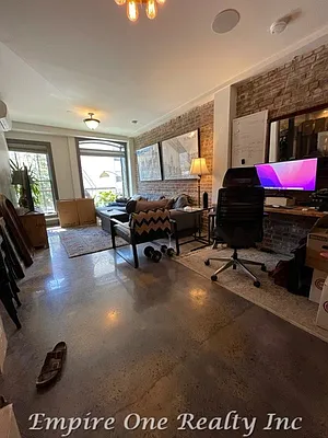 Rented by Empire One Realty | media 1