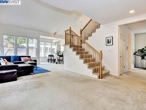 4th image of 7803 Pineville Cir