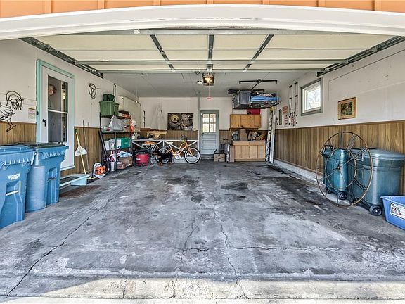 5th image of 7932 Dearborn Dr