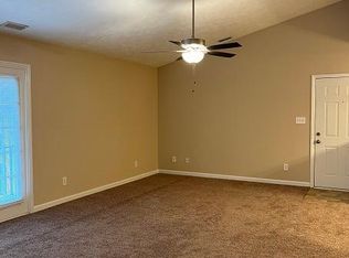 3525 Shipstone Pl #103, Hope Mills, NC 28348